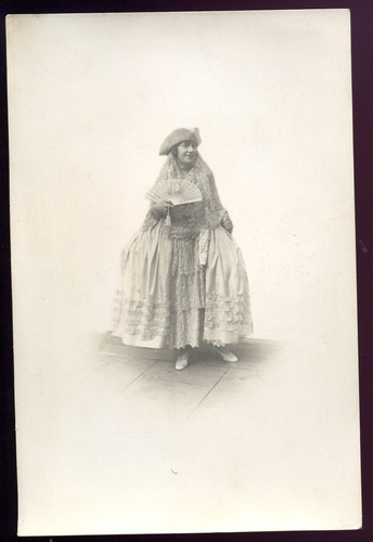Photo ancienne jeune fille - photo,