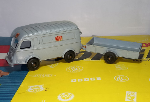 Renault 1000 kgs ptt - cij, ref