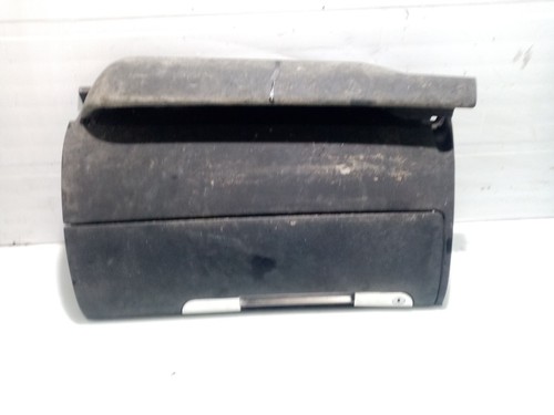 8n1857095 boite gants - boite, /