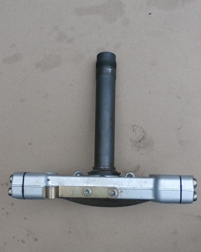 Fourche inferieur ducati - te,