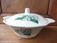 jolie soupière en faïence DIGOIN SARREGUEMINES  1930 décor de fermette normande