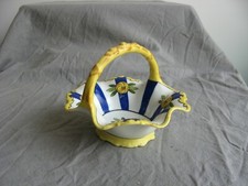 Très beau petit panier en