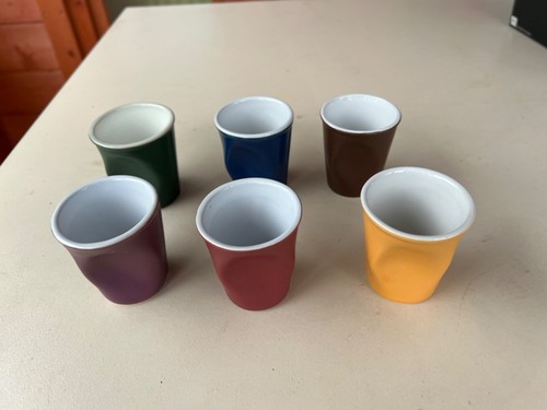 Lot tasses froissées - de,