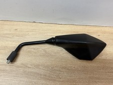 UN RETROVISEUR RETRO GAUCHE