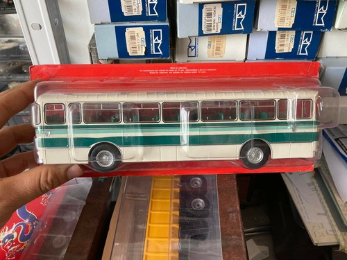 Autobus autocars monde n - autocars,