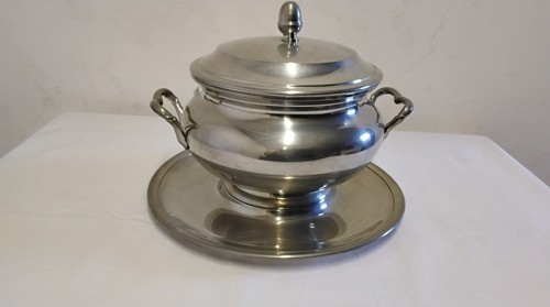 Soupière avec son plateau - avec,