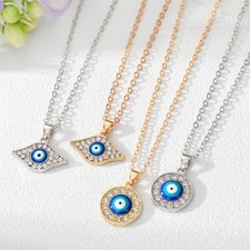 Collier Turc Méchant Oeil Pendentif Rond Argenté avec Accent Diamant 55 cm