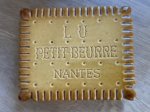 Dessous plat petit - lu,