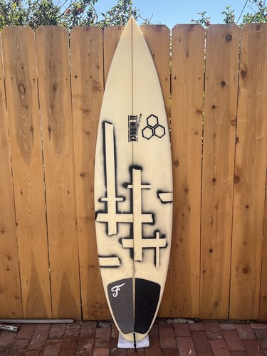 Merrick surfboard hand - al,