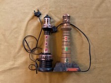 2 lampes anciennes en forme de phare Deauville 25 cm de hauteur