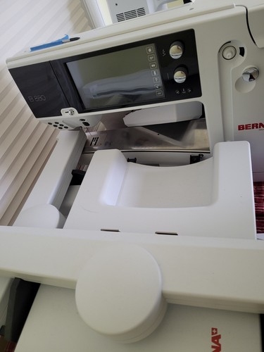 Bernina b880 computerized - bernina,