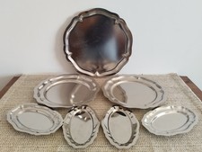 Vintage  Sept Plats de Service En Inox