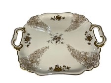 Plat de service en porcelaine