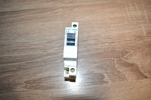 Disjoncteur 10a hager - 10a,