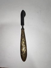 Ancien couteau grattoir ou