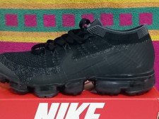 Nike Air VaporMax Flyknit Triple Black – Neuf, jamais porté – Pointure 45 EU