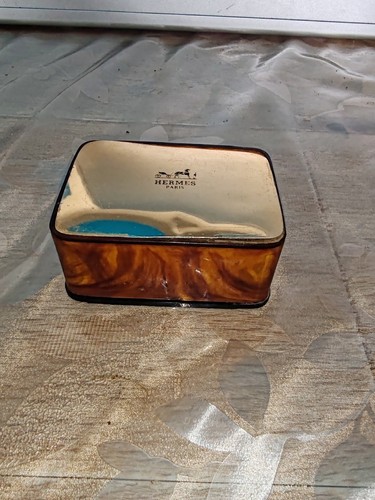 Ancienne rare petit boîte - boîte, a