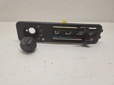 Façade commande ventilateur