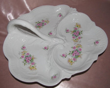 Plat de service serviteur anse