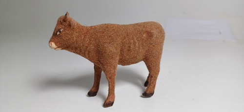 Ancien boeuf creche - ancien, de