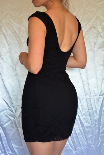Robe noire dentelle taille - noire,