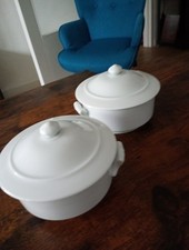 2 Cocottes en porcelaine