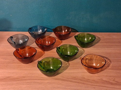 Lot tasses vintage - tasses, vereco