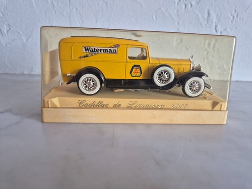 Voiture miniature vintage