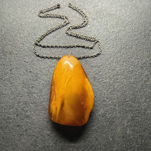Collier pendentif ancien