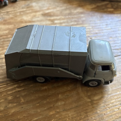 Norev saviem sg4 benne - 1:43,
