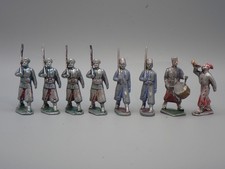 ALU DIVERS  NON QUIRALU ARMEE D AFRIQUE   8  DEFILANTS  LOT 3