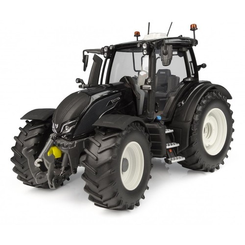 Universal hobbies valtra - hobbies,valtra, n175
