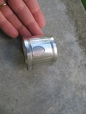 rond de serviette en argent