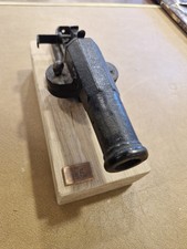 ancien canon avertisseur