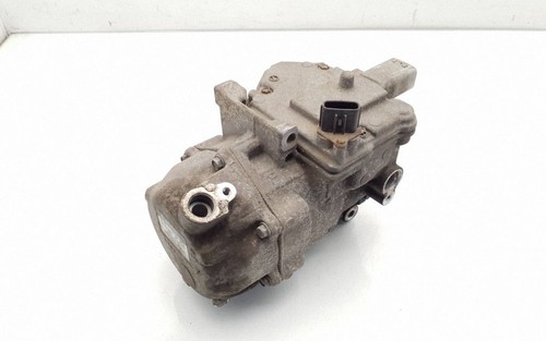Toyota auris 150 2011 - 150,