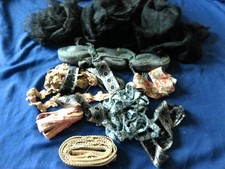 1   LOT DE DENTELLES DIVERSES