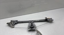 Leve vitre mecanique arriere gauche RENAULT LAGUNA 2 PHASE 1 8200000573