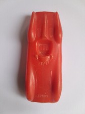 voiture plastique soufflé