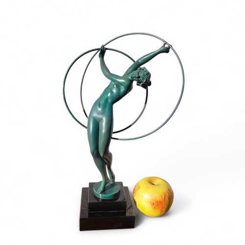 Illusion sculpture après - illusion,,