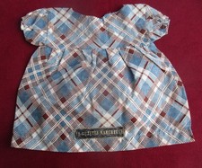 Robe ancienne pour poupée