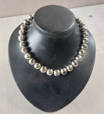 Ancien collier marseillais