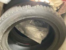 À vendre : 4 pneus neige Kumho