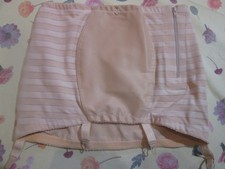 porte jarretelles GAINE