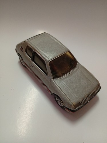 Peugeot 205 gti vintage - peugeot,