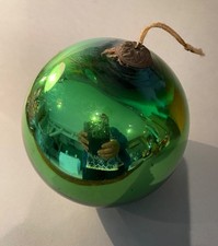 ANCIENNE BOULE DE NOËL VERTE MERCURISÉE ÉGLOMISÉE DIA : 11 CM BELGIQUE ? XIX s