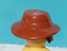 PLAYMOBIL CHAPEAU BRUN