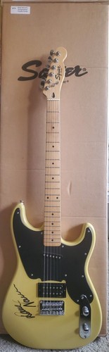2005 fender squier pawn - 2005,
