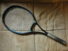 TRES RARE / Raquette tennis ROSSIGNOL - QUANTUM - Graphite composite - An 1991