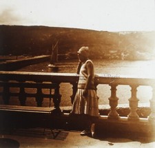 Bord de mer Femme Mode c1925 Photo Stereo Plaque de Verre Vintage V39nL22