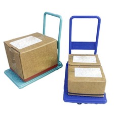 Miniature maison de poupée